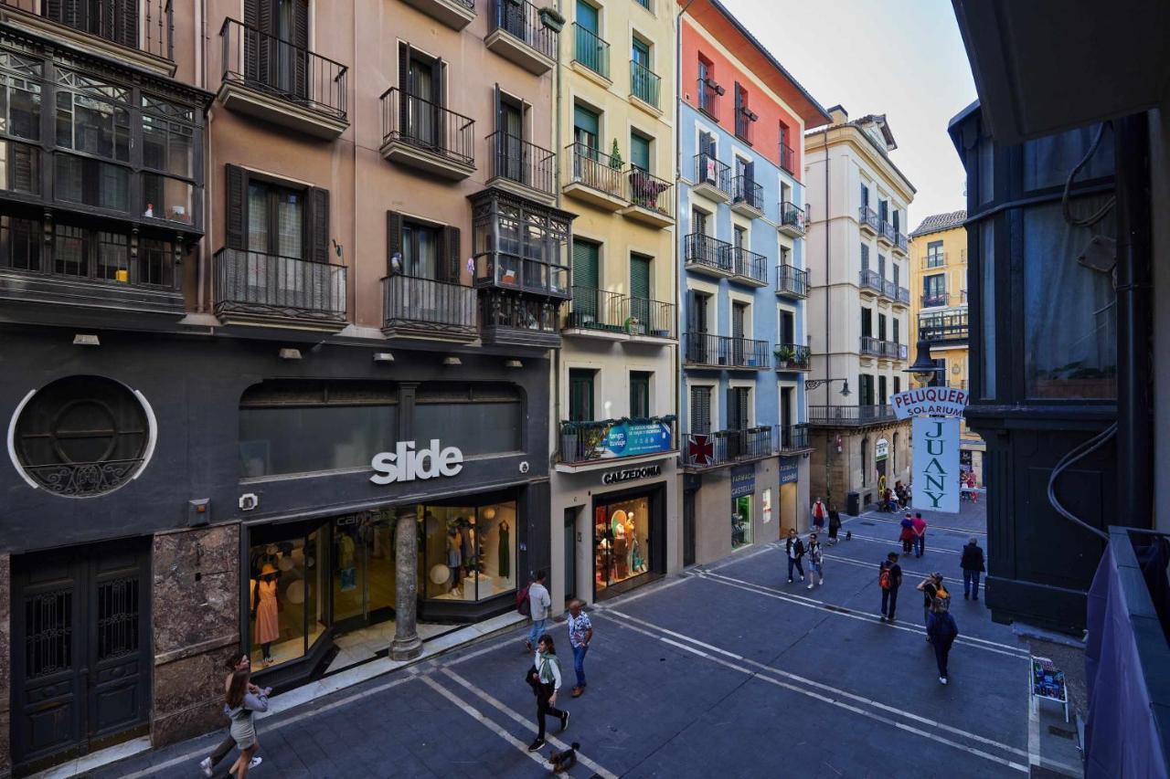 Apartamento Chapitela Deluxe Pamplona Luaran gambar