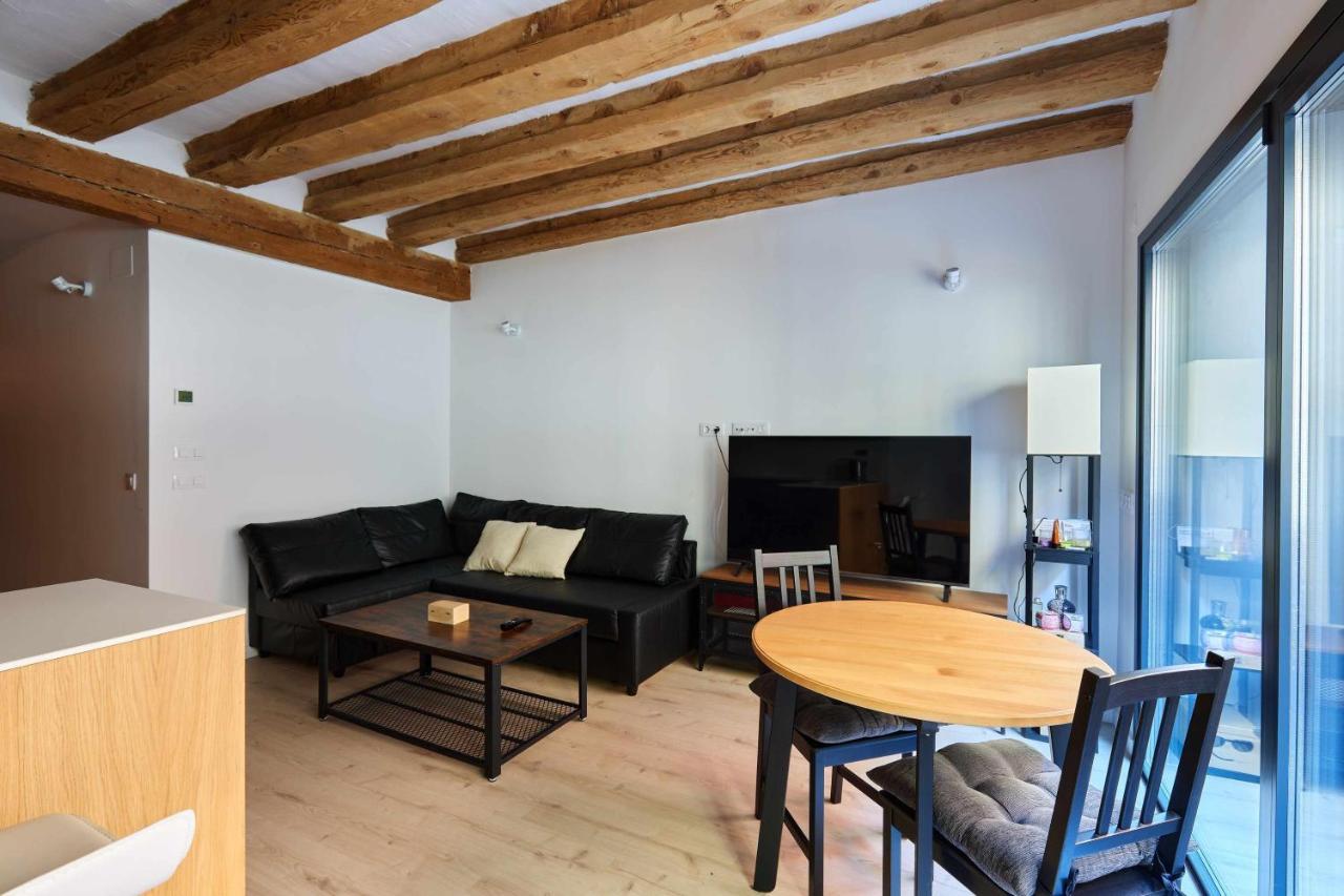 Apartamento Chapitela Deluxe Pamplona Luaran gambar