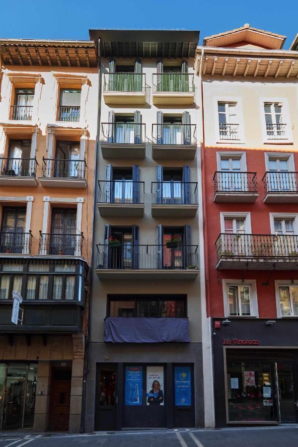 Apartamento Chapitela Deluxe Pamplona Luaran gambar